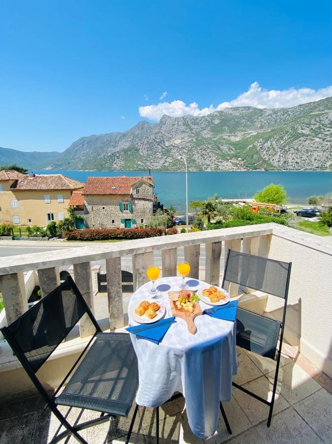 Villa Blanca Рисан Экстерьер фото